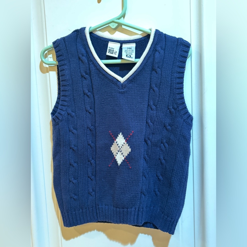 Classic Blue Cable-Knit argyle Sweater Vest size 24 mos.